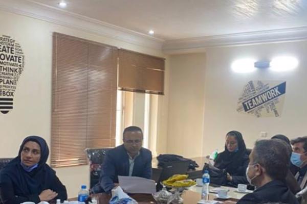 نشست رئیس دانشگاه علوم پزشکی بابل و مدیرعامل صندوق با هیئت همراه در دفتر صندوق پژوهش و فناوری