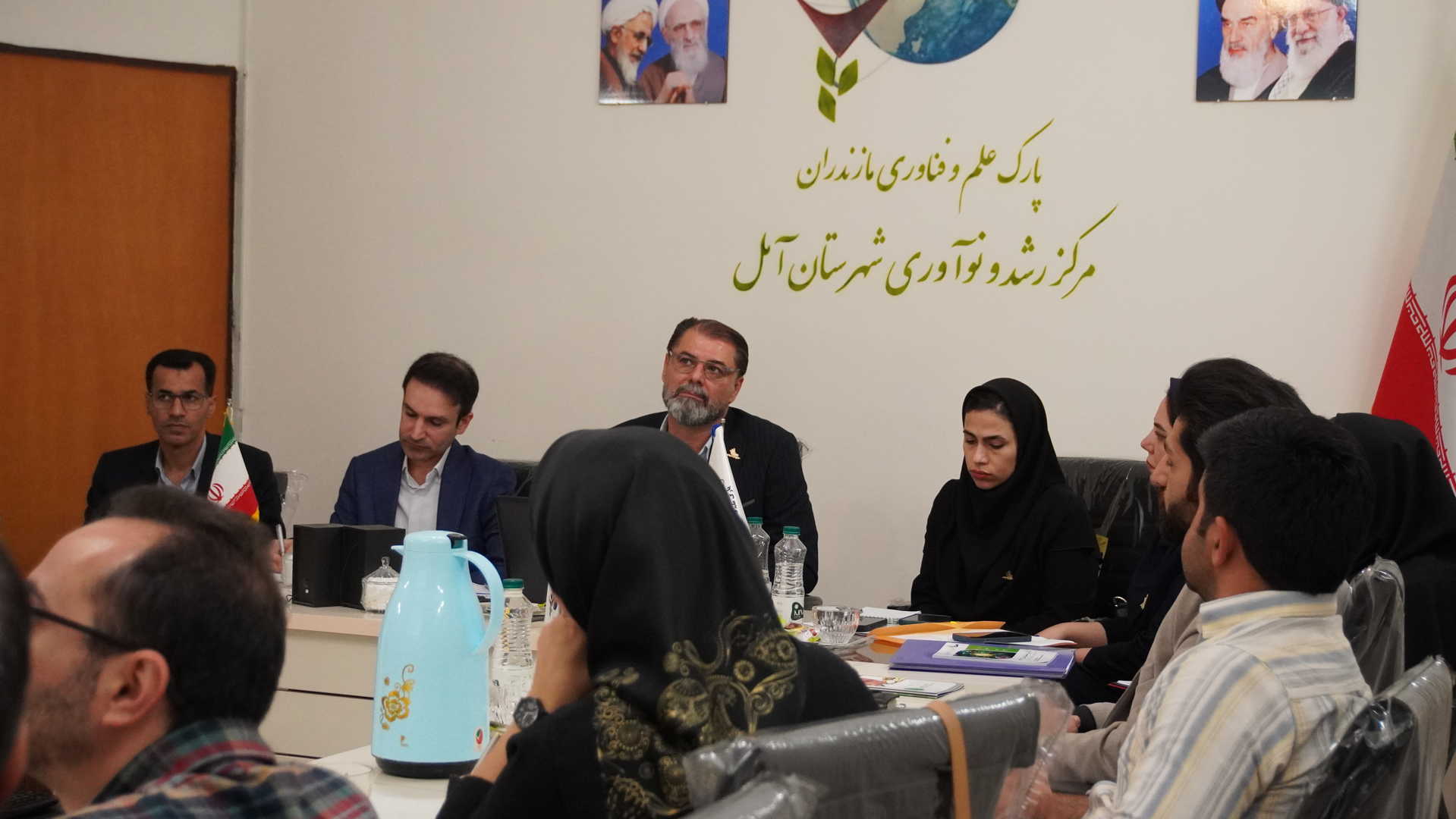 نشست تخصصی صندوق پژوهش و فناوری مازندران با شرکت‌های دانش‌بنیان و فناور مستقر در مرکز رشد آمل